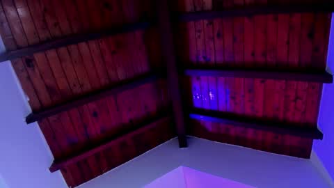 Hanna Botero online show from 03-21-26, 07:17