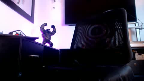 Snapshot of _heracles1 chatting on 02-19-25, 03:38 Heracles online show from 02-19-25, 03:38