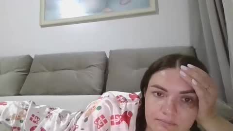 Criss4u online show from 04-26-26, 06:05