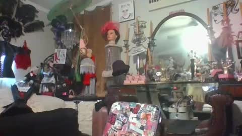 _hitgirly_ online show from 05-23-26, 04:50