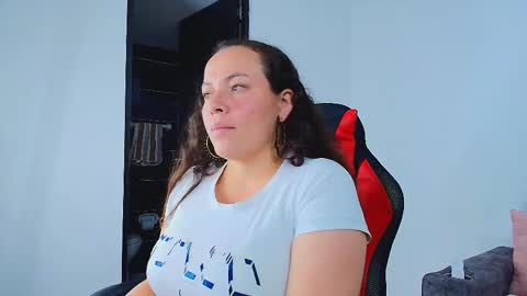 Honey online show from 10-10-25, 04:17