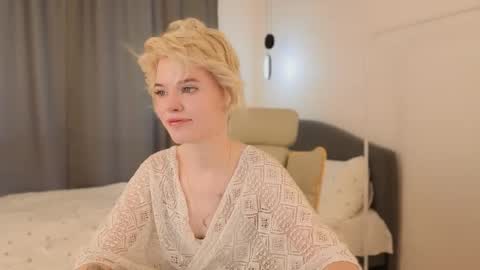 Alisha online show from 05-24-26, 12:21