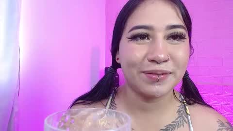 Snapshot of _hooly chatting on 03-10-25, 03:09 CATALINA G online show from 03-10-25, 03:09