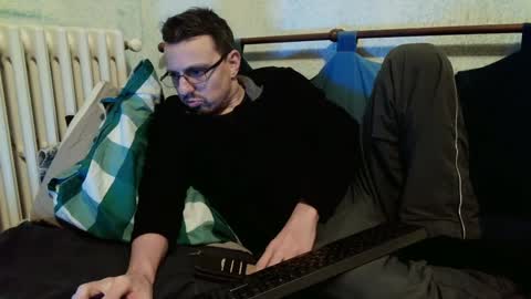 Manuel online show from 12-08-24, 09:08