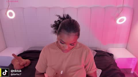 Darlis  online show from 12-16-25, 07:08