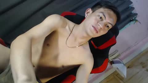 Snapshot of _hungry_cock_ chatting on 04-03-26, 12:03 AUSTINE online show from 04-03-26, 12:03