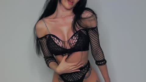 Mary online show from 12-21-24, 04:46