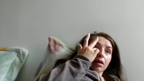 Snapshot of _isaabellaa chatting on 05-13-26, 04:48 Isa online show from 05-13-26, 04:48