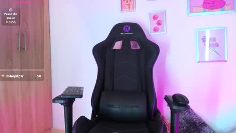 Snapshot of _ivanna_volk chatting on 09-09-25, 10:31 Ivanna online show from 09-09-25, 10:31