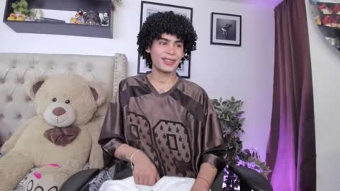 Snapshot of _jaay77 chatting on 12-11-24, 06:42 Jay online show from 12-11-24, 06:42