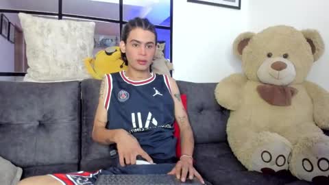 Snapshot of _jaay77 chatting on 01-13-25, 04:08 Jay online show from 01-13-25, 04:08