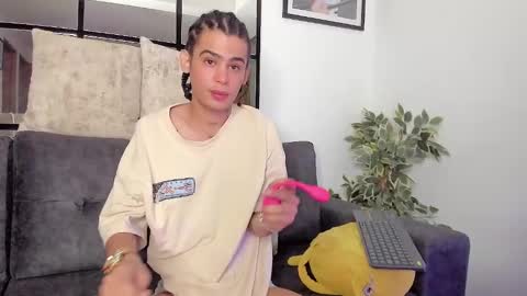 Snapshot of _jaay77 chatting on 01-26-25, 02:03 Jay online show from 01-26-25, 02:03