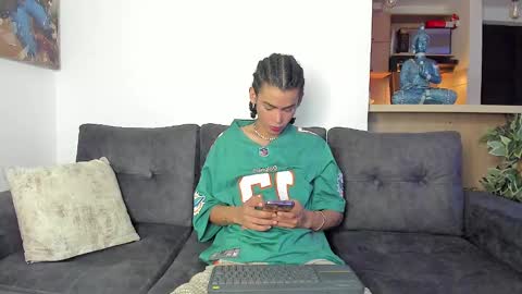 Snapshot of _jaay77 chatting on 02-20-25, 06:13 Jay online show from 02-20-25, 06:13