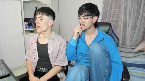 James online show from 10-31-25, 01:06