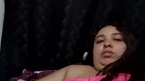 Snapshot of _jleniffer_ chatting on 10-26-25, 05:24 Jeniffer online show from 10-26-25, 05:24