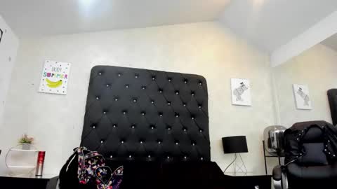 _johnson_alana online show from 05-16-26, 01:13