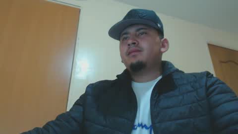 Snapshot of _jordanxxiii chatting on 01-18-25, 04:37 jordan online show from 01-18-25, 04:37