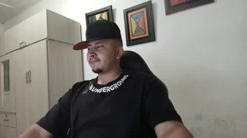 Snapshot of _jordanxxiii chatting on 09-24-25, 03:54 jordan online show from 09-24-25, 03:54