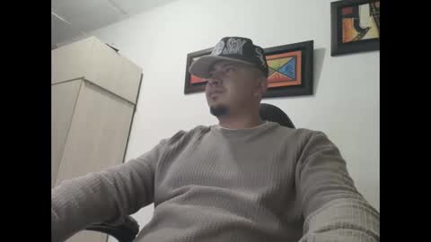 Snapshot of _jordanxxiii chatting on 10-17-25, 02:48 jordan online show from 10-17-25, 02:48