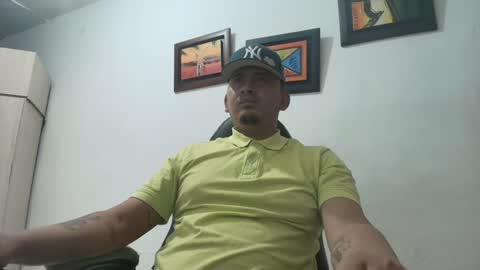 Snapshot of _jordanxxiii chatting on 10-28-25, 05:11 jordan online show from 10-28-25, 05:11