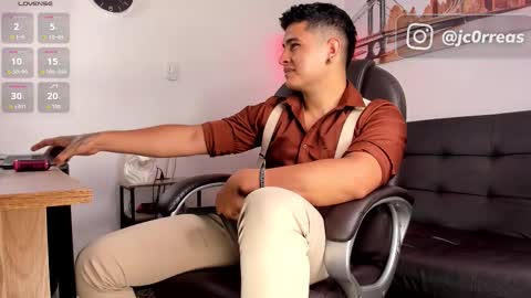 _juanes__ online show from 11-11-25, 10:32