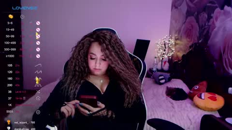 _just_a_queen_3 online show from 12-04-24, 09:02