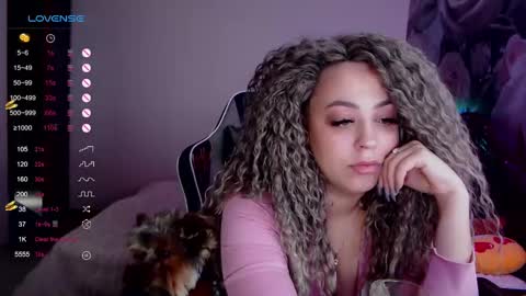 _just_a_queen_3 online show from 12-31-24, 08:59