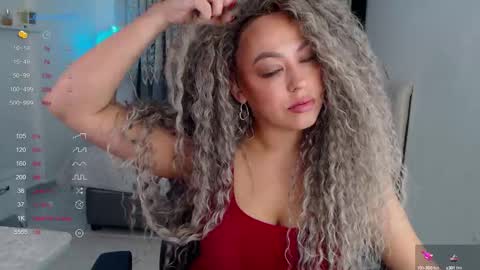 _just_a_queen_3 online show from 10-16-25, 09:43