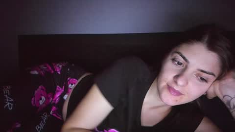 _just_a_simple_girl online show from 12-03-24, 03:00