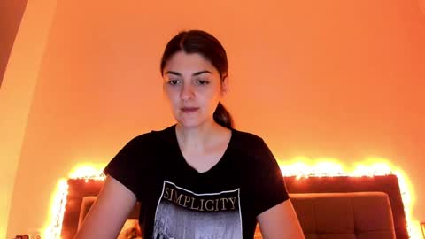 _just_a_simple_girl online show from 01-03-25, 10:41