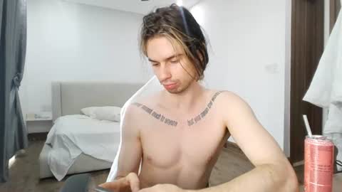 My song  -  online show from 07-22-26, 08:06
