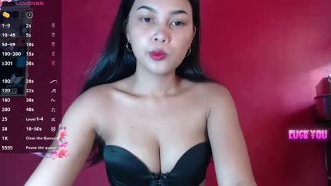 Snapshot of _justrea chatting on 05-31-26, 10:44 call me rea online show from 05-31-26, 10:44