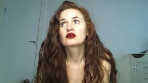 KAPELKA   online show from 02-10-26, 08:29