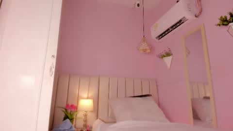 Snapshot of _karol_18 chatting on 06-09-26, 06:30 karol online show from 06-09-26, 06:30