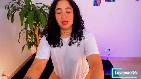     online show from 06-12-26, 12:04