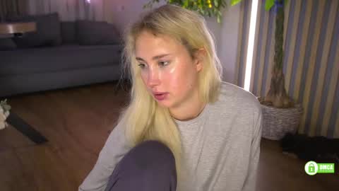 Kate online show from 05-12-26, 04:15