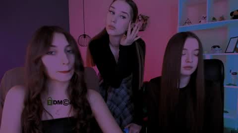 _kellykitten_ online show from 03-30-26, 08:59