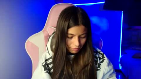 khloe sweet online show from 05-07-26, 11:54