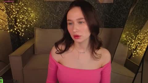 Kiki online show from 02-13-26, 09:49