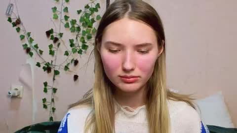 _kikiclark_ online show from 02-22-26, 07:12