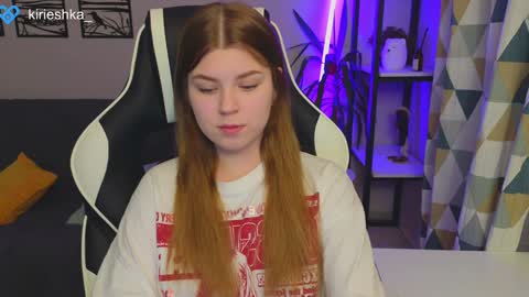 Snapshot of _kirieshka chatting on 12-08-24, 05:11 Molly   Emily online show from 12-08-24, 05:11