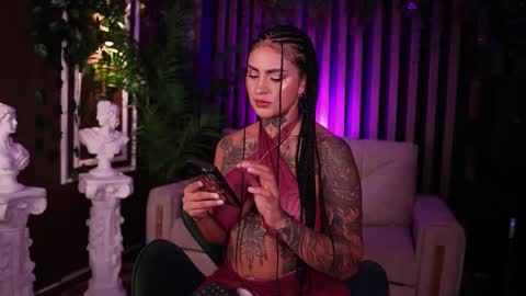 Snapshot of _kleo_ chatting on 09-12-25, 02:33   online show from 09-12-25, 02:33