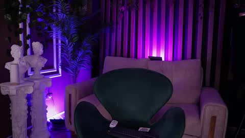 Snapshot of _kleo_ chatting on 10-07-25, 08:17   online show from 10-07-25, 08:17