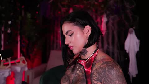 Snapshot of _kleo_ chatting on 10-11-25, 08:07   online show from 10-11-25, 08:07