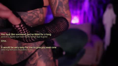 Snapshot of _kleo_ chatting on 10-24-25, 11:45   online show from 10-24-25, 11:45