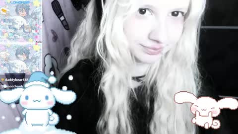 Snapshot of _kuroneeko_ chatting on 02-13-25, 07:31 kuro online show from 02-13-25, 07:31