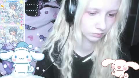 Snapshot of _kuroneeko_ chatting on 02-23-25, 08:11 kuro online show from 02-23-25, 08:11