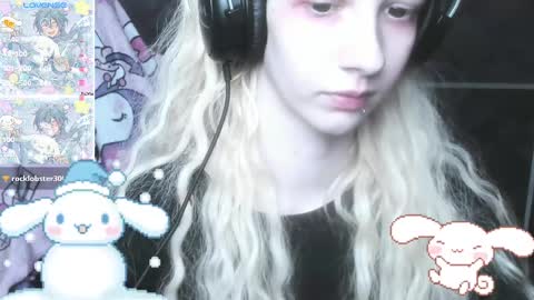 Snapshot of _kuroneeko_ chatting on 03-01-25, 08:10 kuro online show from 03-01-25, 08:10