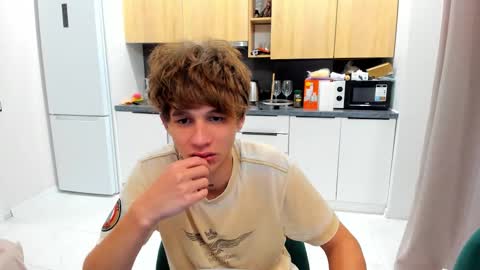 Kurt online show from 09-17-25, 03:57