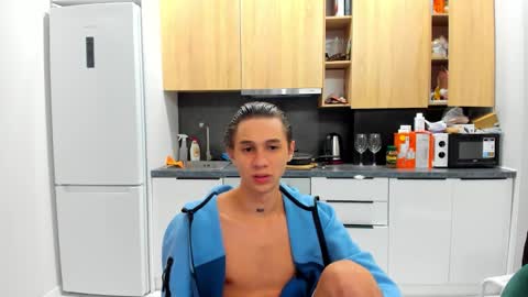 Kurt online show from 09-22-25, 04:31